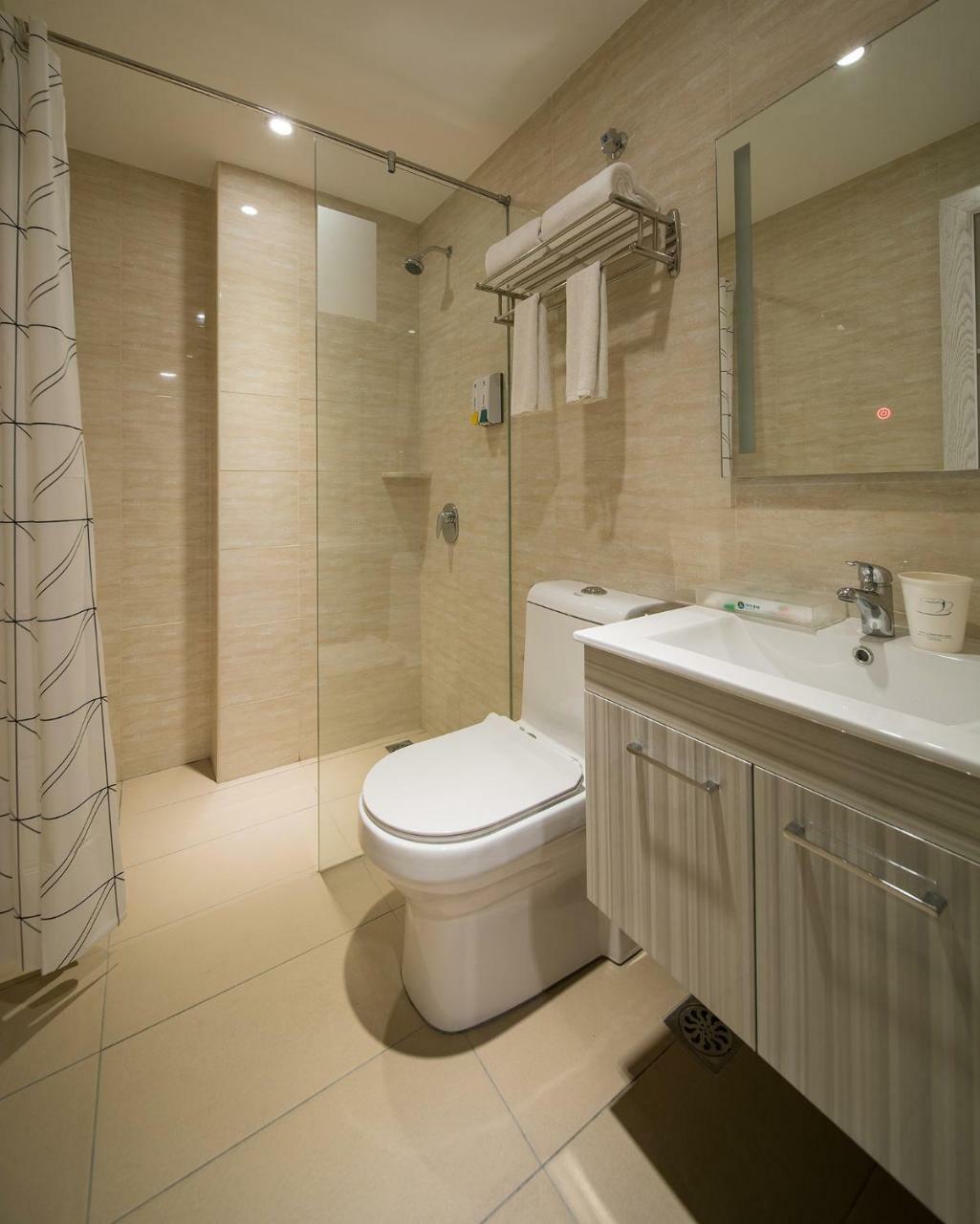 Ramada Encore By Wyndham Chinatown Kuala Lumpur Dış mekan fotoğraf